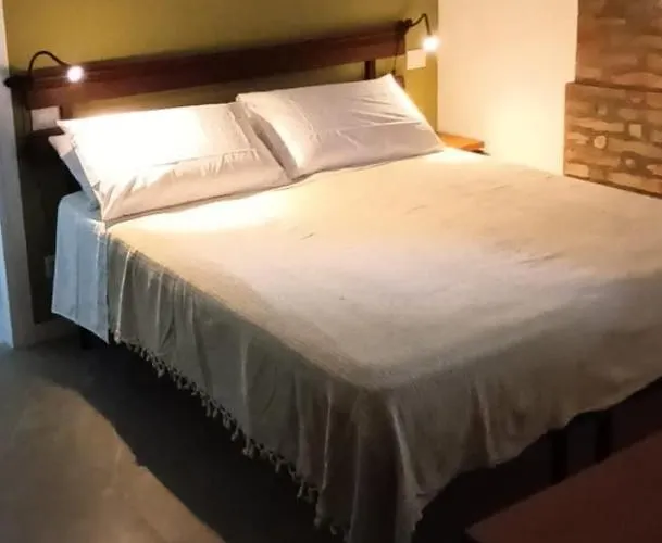 Il Conte Di Montechiaro Rural 萨索马可尼