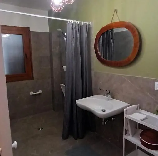 بيت ضيافة Il Conte Di Montechiaro Rural ساسو ماركوني